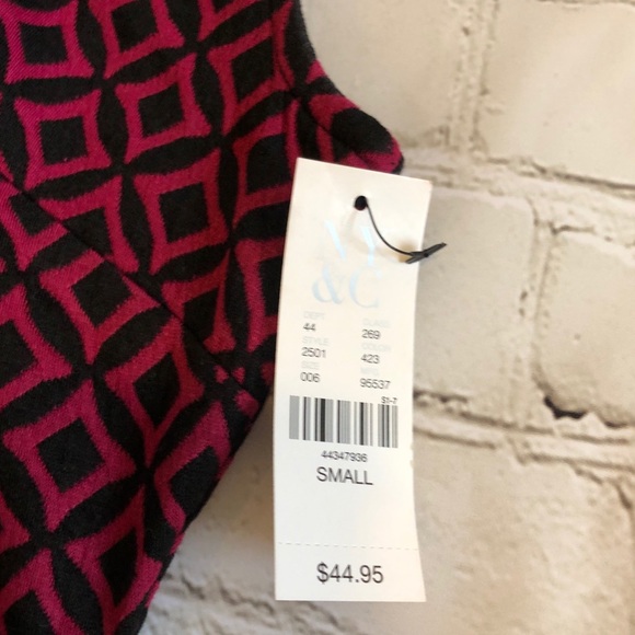 Cap sleeve blouse - Picture 3 of 3